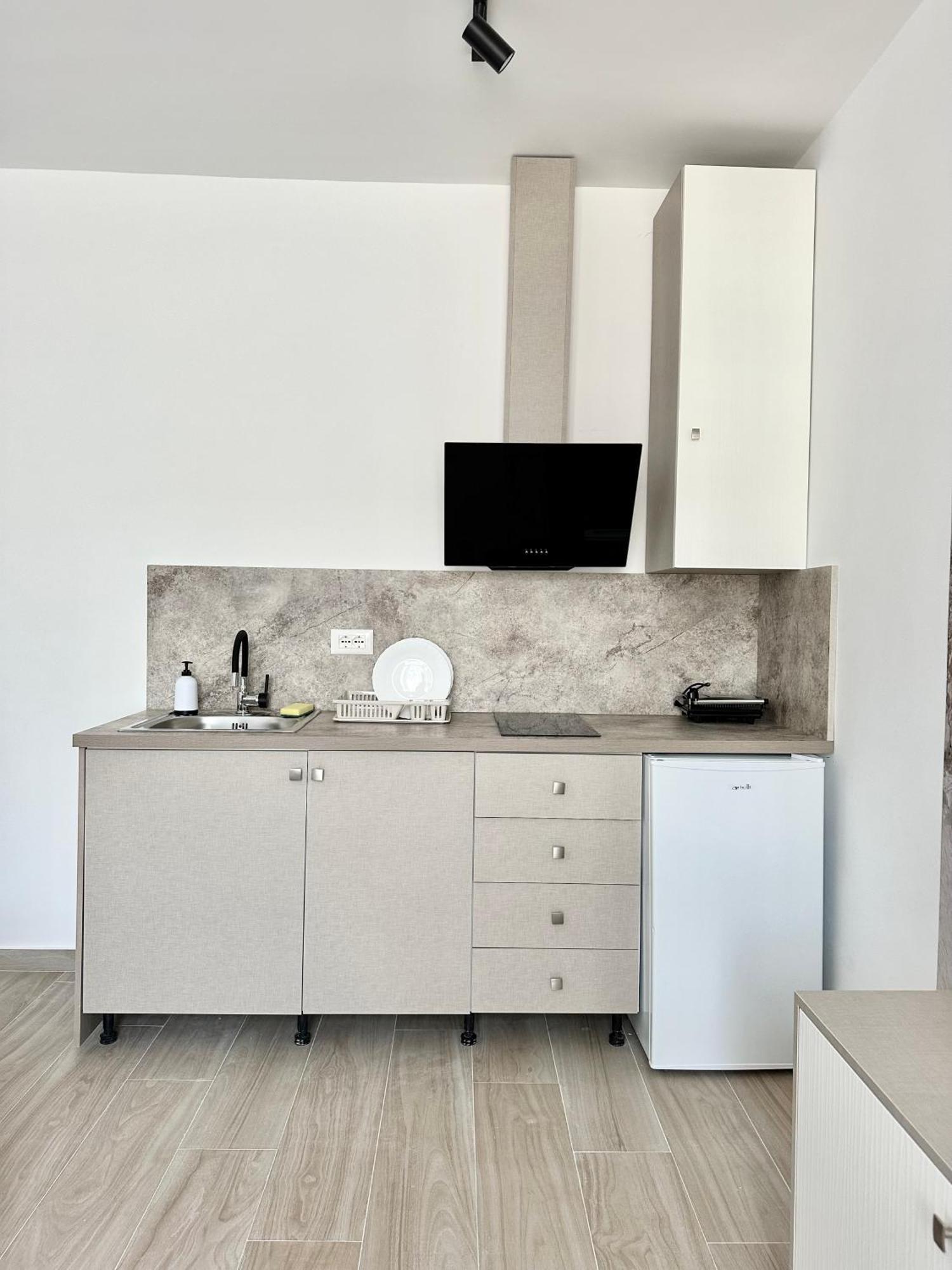 Al Mare Rooms Sarande Ngoại thất bức ảnh