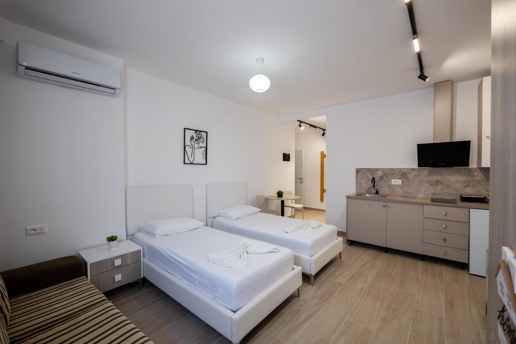 Al Mare Rooms Sarande Ngoại thất bức ảnh