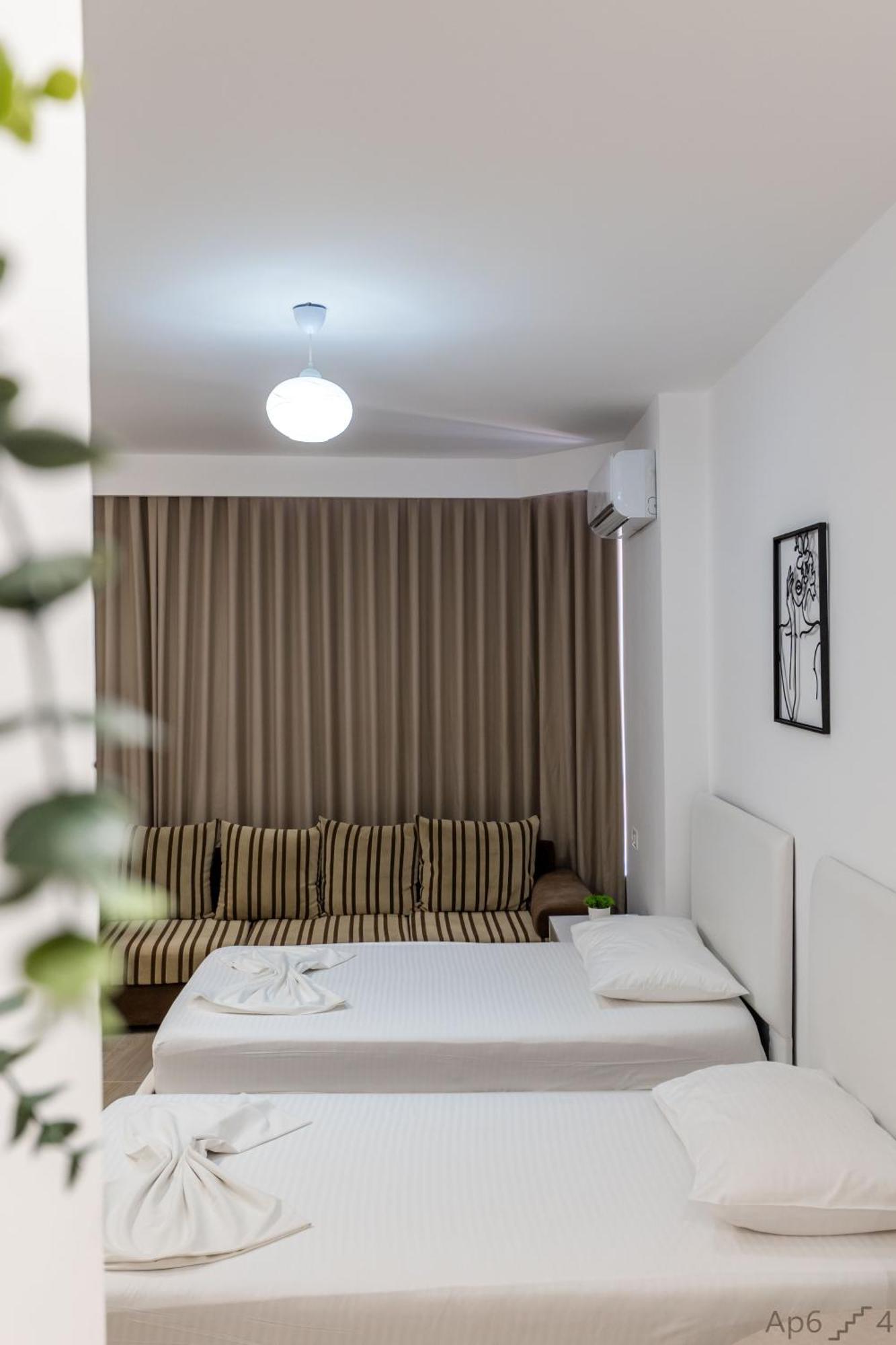 Al Mare Rooms Sarande Ngoại thất bức ảnh