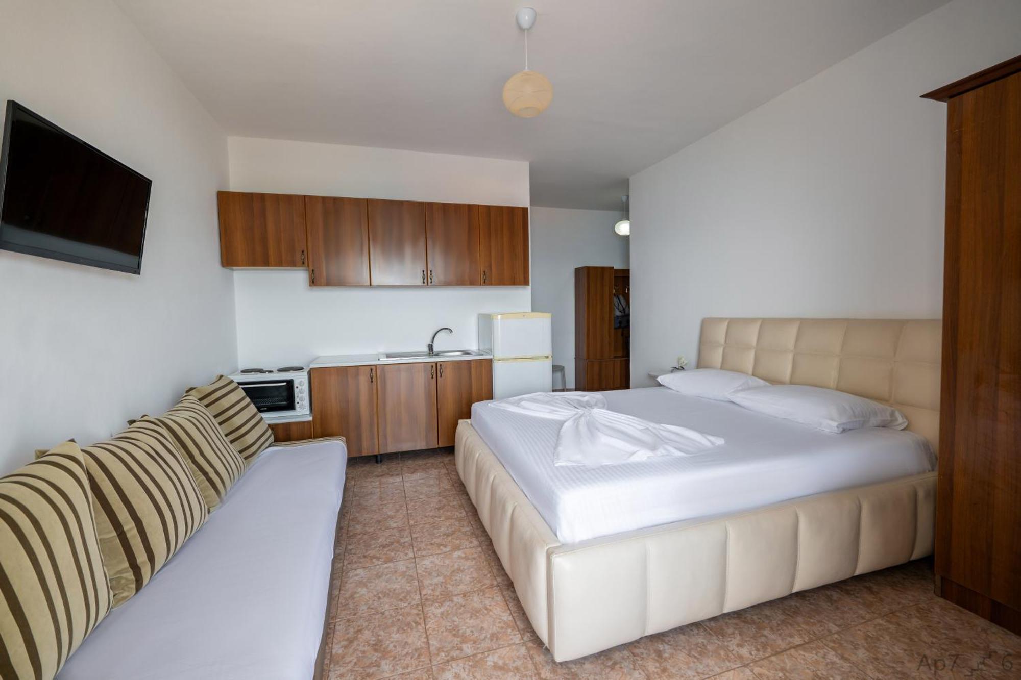Al Mare Rooms Sarande Ngoại thất bức ảnh